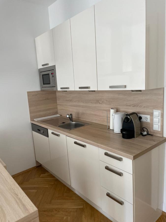 Cozy City Apartment Near City Center Βιέννη Εξωτερικό φωτογραφία