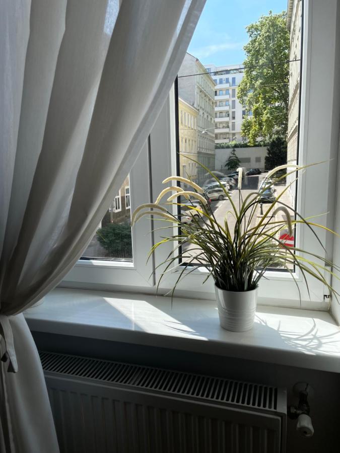 Cozy City Apartment Near City Center Βιέννη Εξωτερικό φωτογραφία